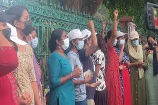 WOMEN CPO RANK HOLDERS PROTEST, WOMEN CPO RANK HOLDERS STRIKE, WOMEN CPO RANK HOLDERS, വനിതാ സിപിഒ റാങ്ക് ഹോൾഡർമാരുടെ സമരം, വനിതാ സിപിഒ റാങ്ക് ഹോൾഡേഴ്‌സ്