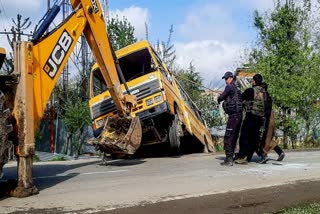 J-K govt orders probe into college bus accident causing death of two students in kupwara