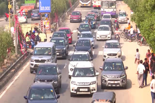 Traffic Jam in Vijayawada Highway