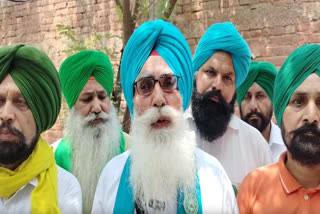In Faridkot, farmers surrounded the police station for the release of farmers' leaders