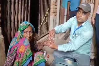 Home Voting Started In Koderma