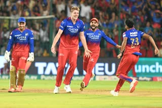 रॉयल चैलेंजर्स बेंगलुरु बनाम दिल्ली कैपिटल्स लाइव मैच अपडेट्स