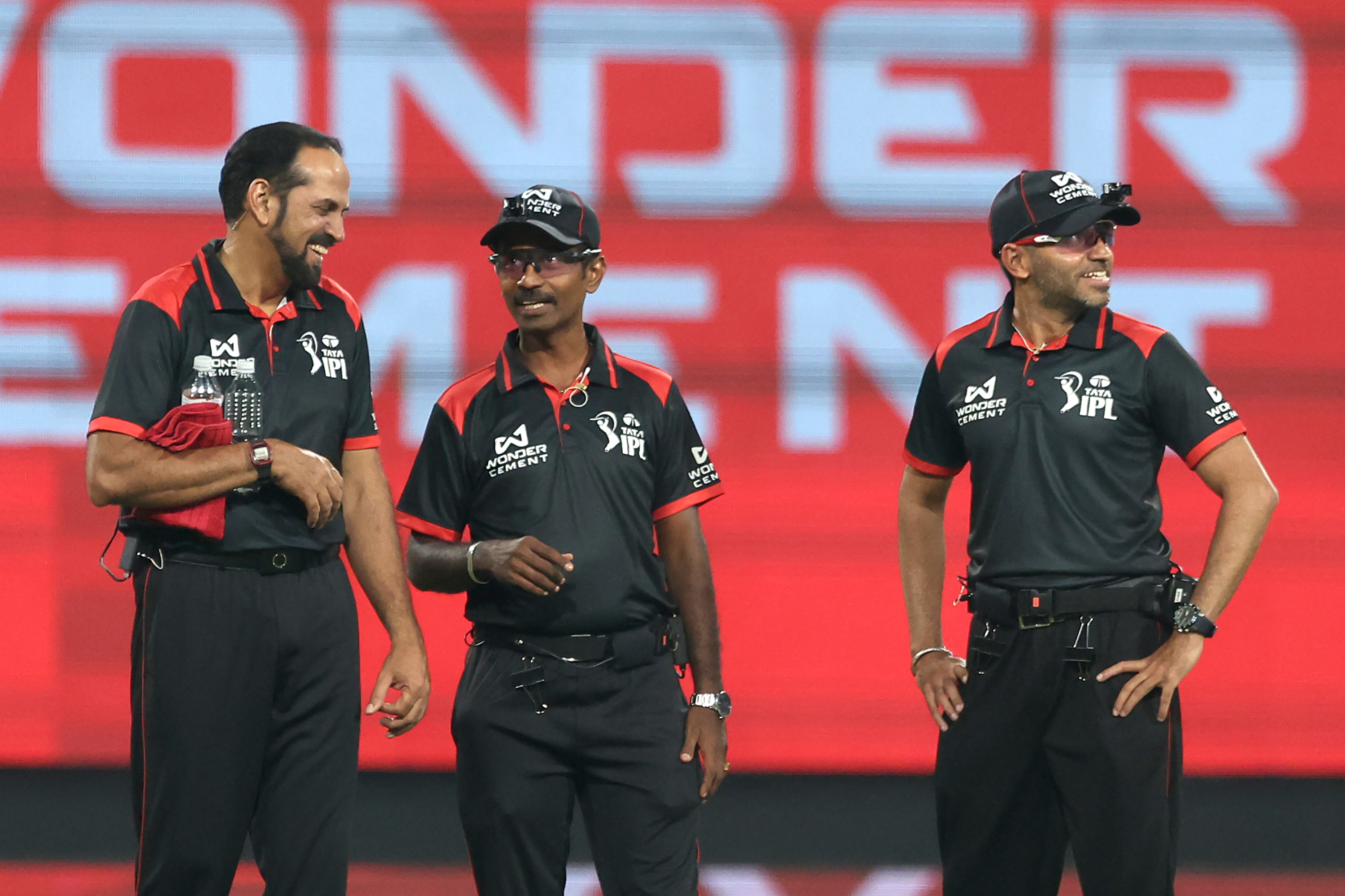 how much money umpires get per match in ipl