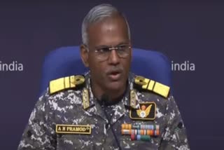 இந்திய கடற்படைத் தலைவர் வைஸ் அட்மிரல் ஏ.என். பிரமோத்