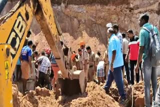 NATIONAL HIGHWAY landslide  KASARAGOD  LAND SLIDE  MIGRATION WORKER