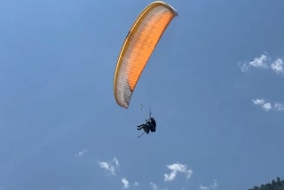 Paragliding