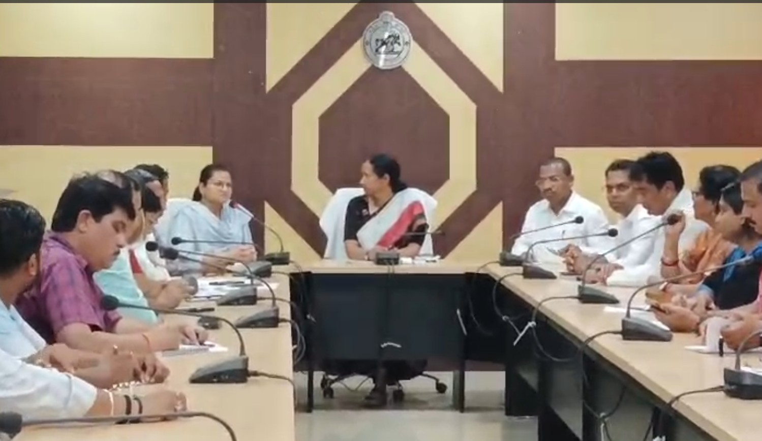 ରାଜ୍ୟ ସ୍ବାସ୍ଥ୍ୟ ବିଭାଗର ବୈଠକ