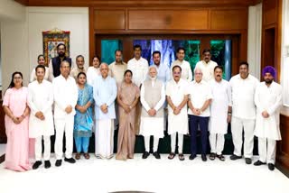 विधायकों और सांसदों से मिलेंगे पीएम मोदी