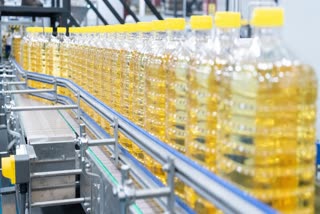 SLASHES CUSTOM DUTY ON EDIBLE OILS