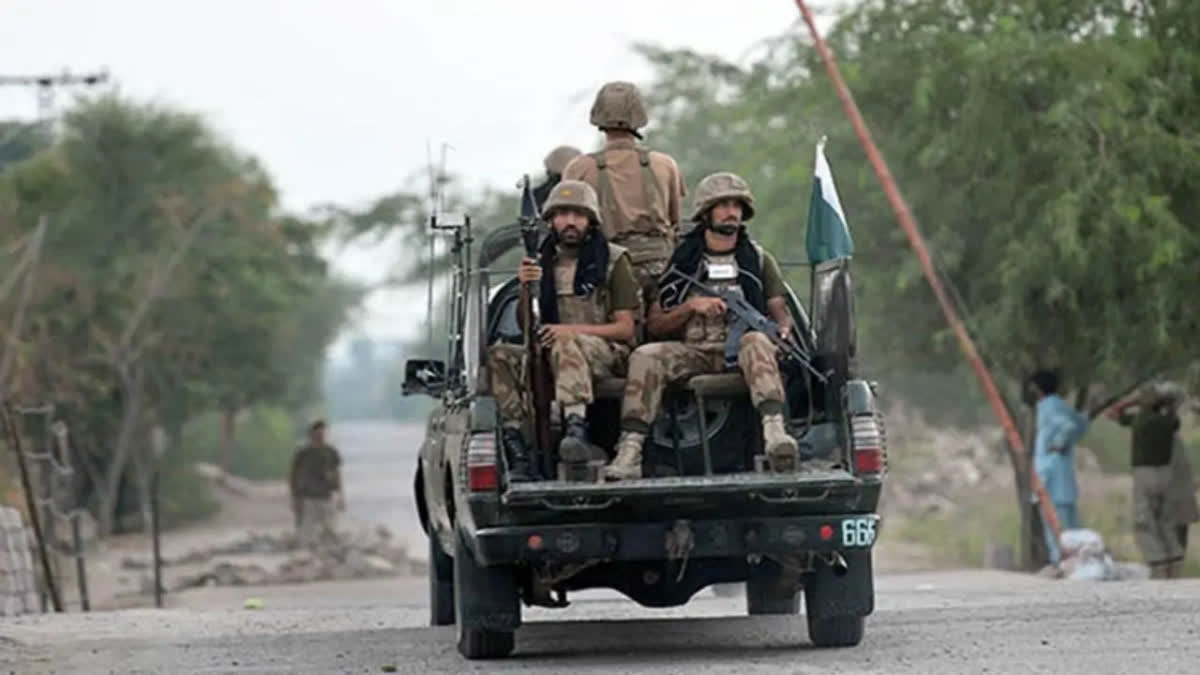 Militants attack army garrison in Pakistan's Balochistan