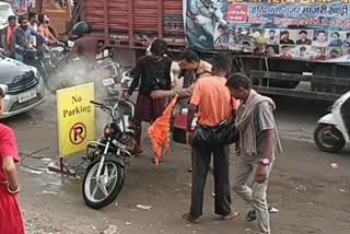 Kanwariya bike caught fire in Haridwar