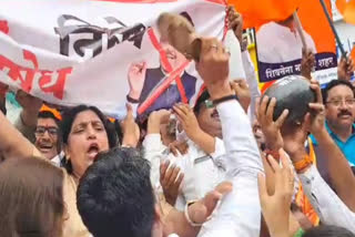 Uddhav Supporters Protest