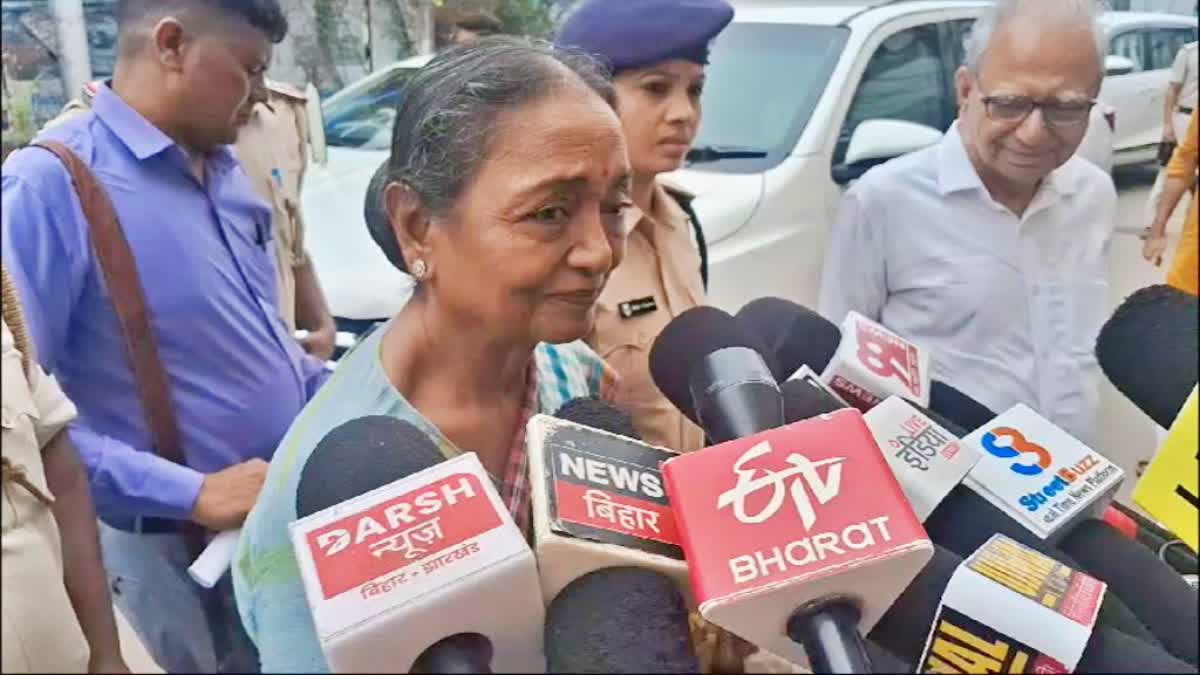 MEIRA KUMAR ON JDU