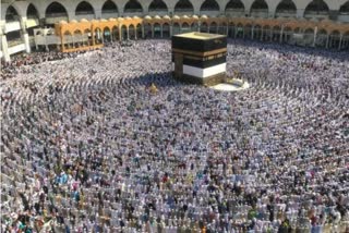 HAJJ PILGRIMS AT SRINAGAR AIRPORT