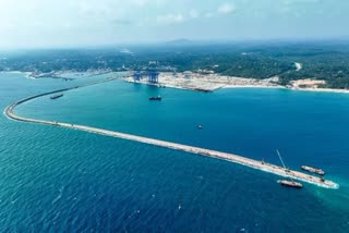 ADANI VIZHINJAM PORT  FEATURES OF VIZHINJAM PORT  വിഴിഞ്ഞം തുറംമുഖം പ്രത്യേകതകള്‍  വിഴിഞ്ഞം തുറമുഖം അദാനി