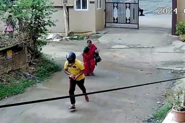 हेलमेट बना रांची पुलिस के लिए मुसीबत, अब इसका तोड़ तलाश रहे अधिकारी - Ranchi  police troubled by helmet