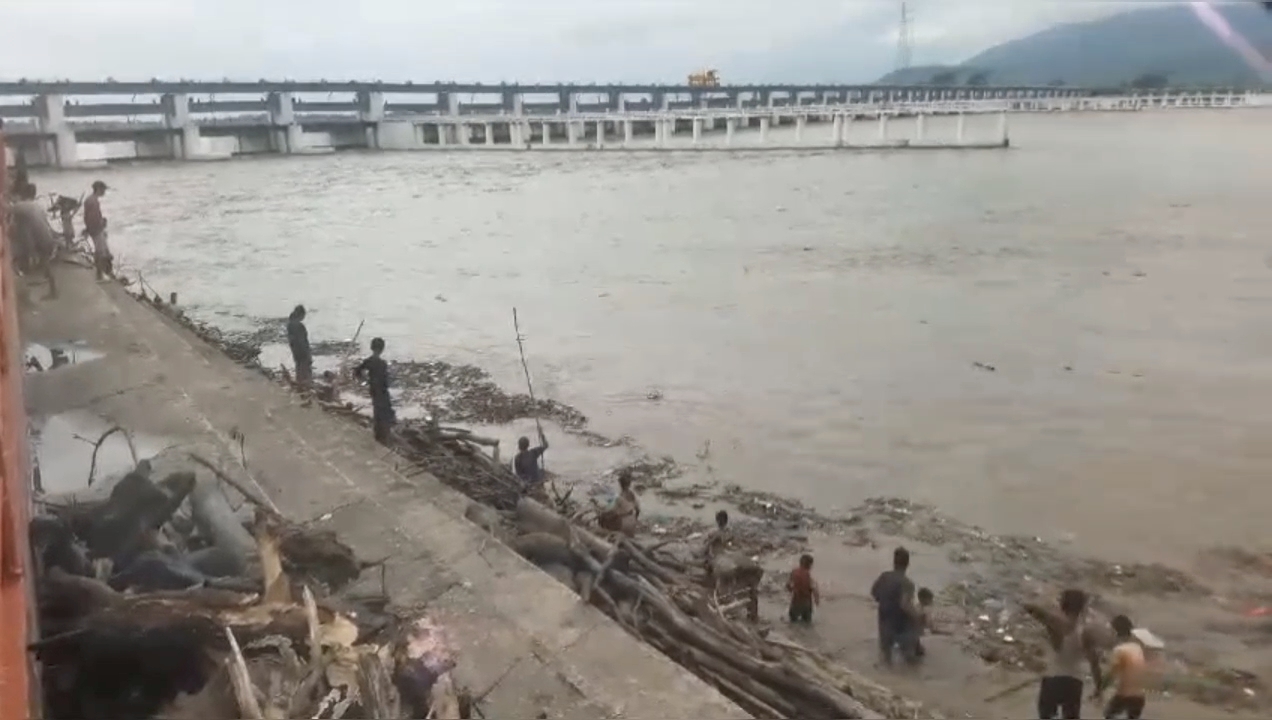 Water Released In Gandak River