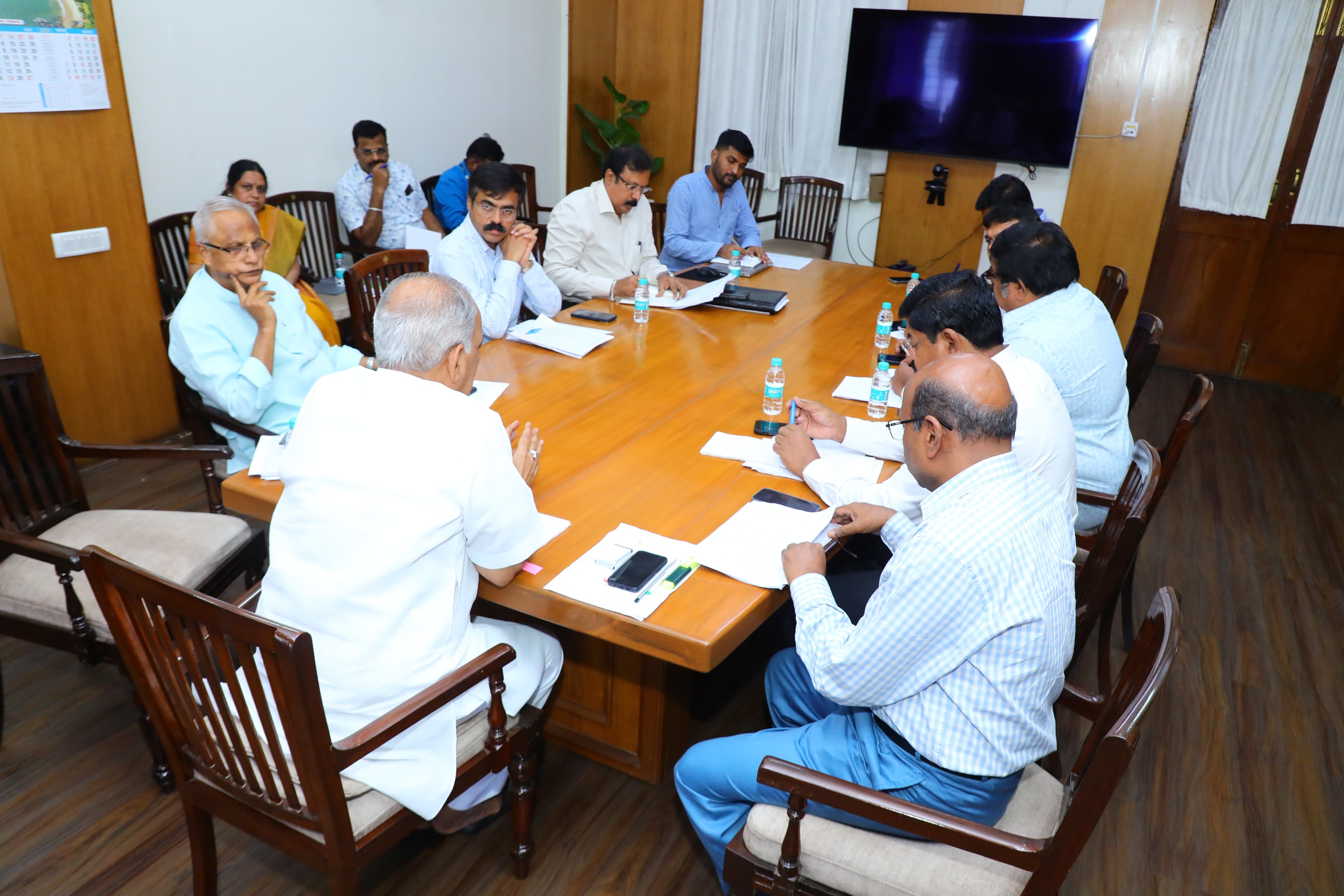 Irrigation Scheme  N S Boseraju  Bengaluru