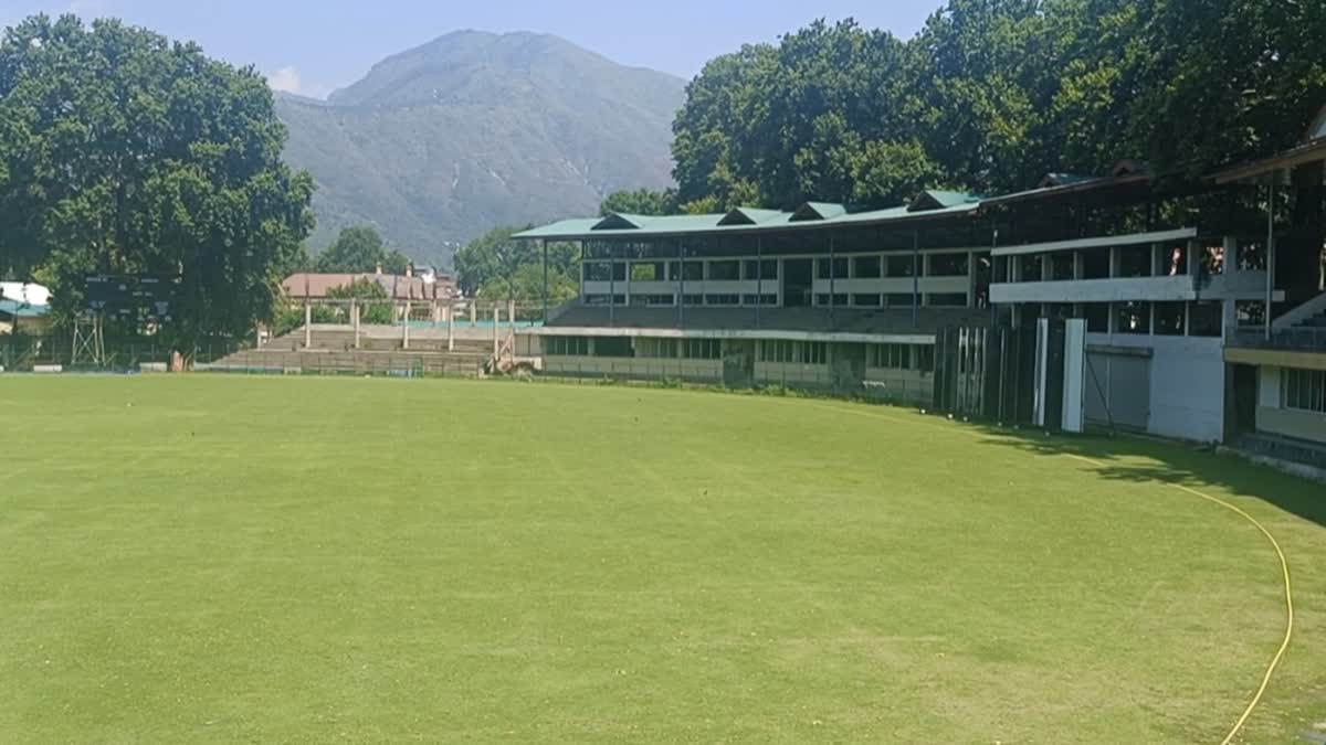 श्रीनगर का शेर-ए-कश्मीर क्रिकेट स्टेडियम
