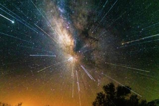 the perseid meteor shower  meteor shower  ulkamazha  ഉല്‍ക്കമഴ  അത്ഭുത പ്രതിഭാസം  ടെലസ്‌കോപ്പോ  പേഴ്‌സ്യുഡ് ഉല്‍ക്കകള്‍  പേഴ്സ്യൂഡ് നക്ഷത്രസമൂഹം  പ്ലാനറ്റ് പരേഡ്