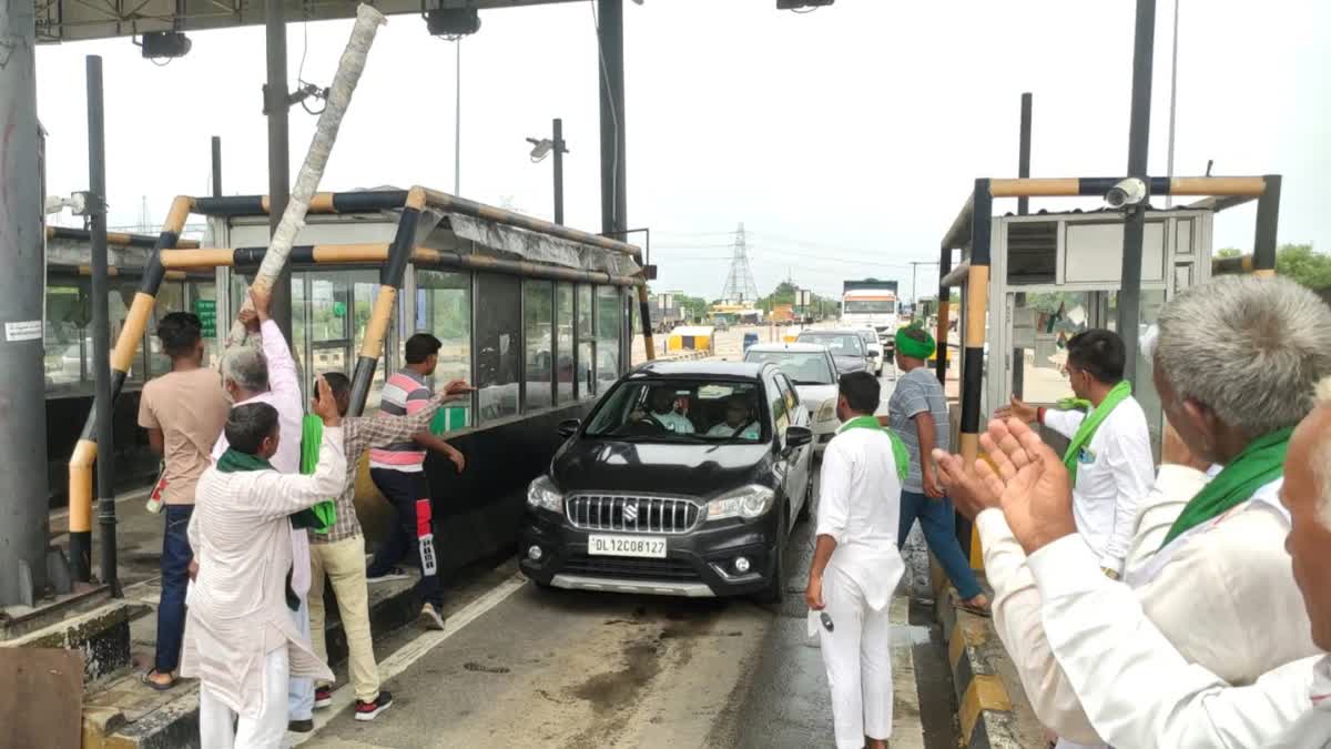 किसानों का धरना जारी