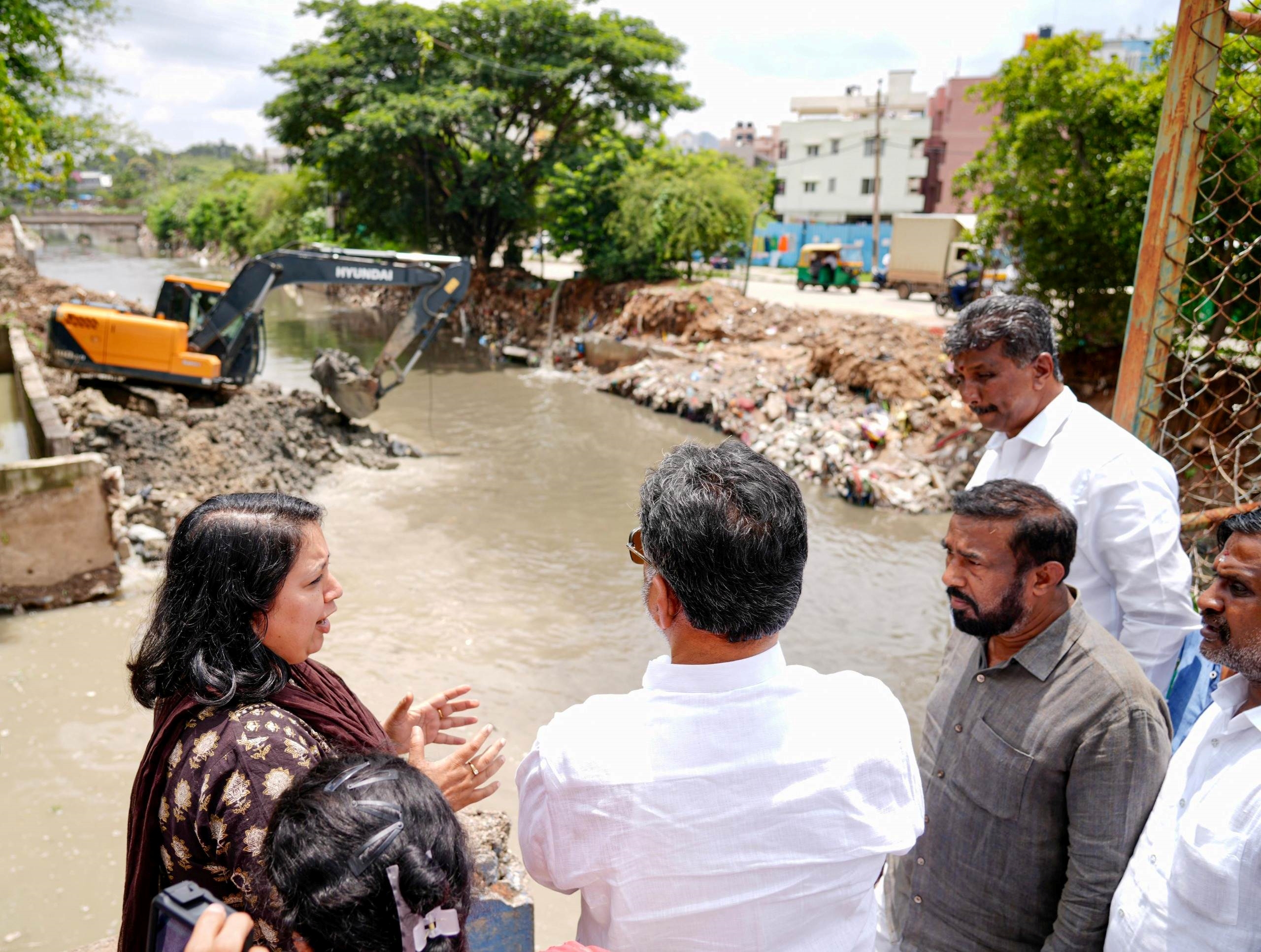 DCM DK Shivaklumar visit to rain damaged areas