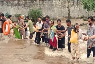 Devotees Trapped In Ashram