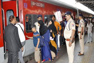 INDIAN RAILWAY 52 TRAINS CANCELLED