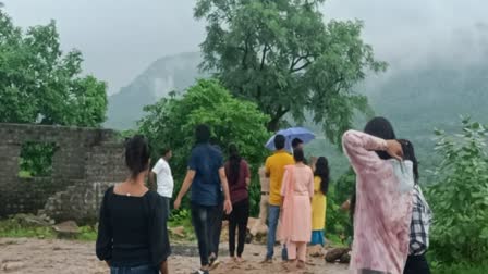 SEHORE IMMERSED BEAUTY OF NATURE