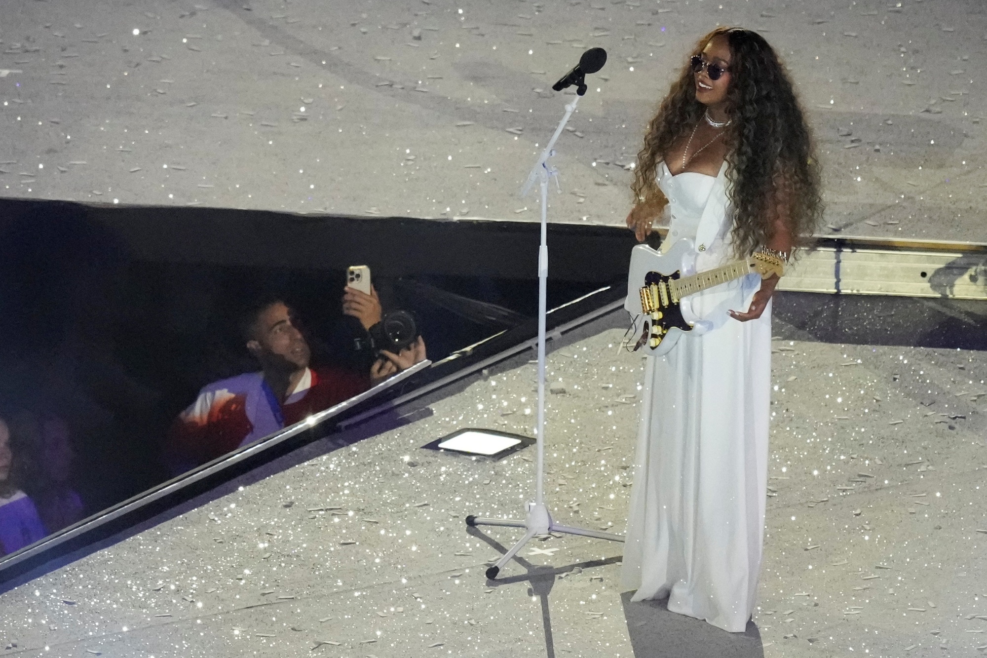 H.E.R. performs during the 2024 Summer Olympics closing ceremony at the Stade de France, Sunday, Aug. 11, 2024, in Saint-Denis, France