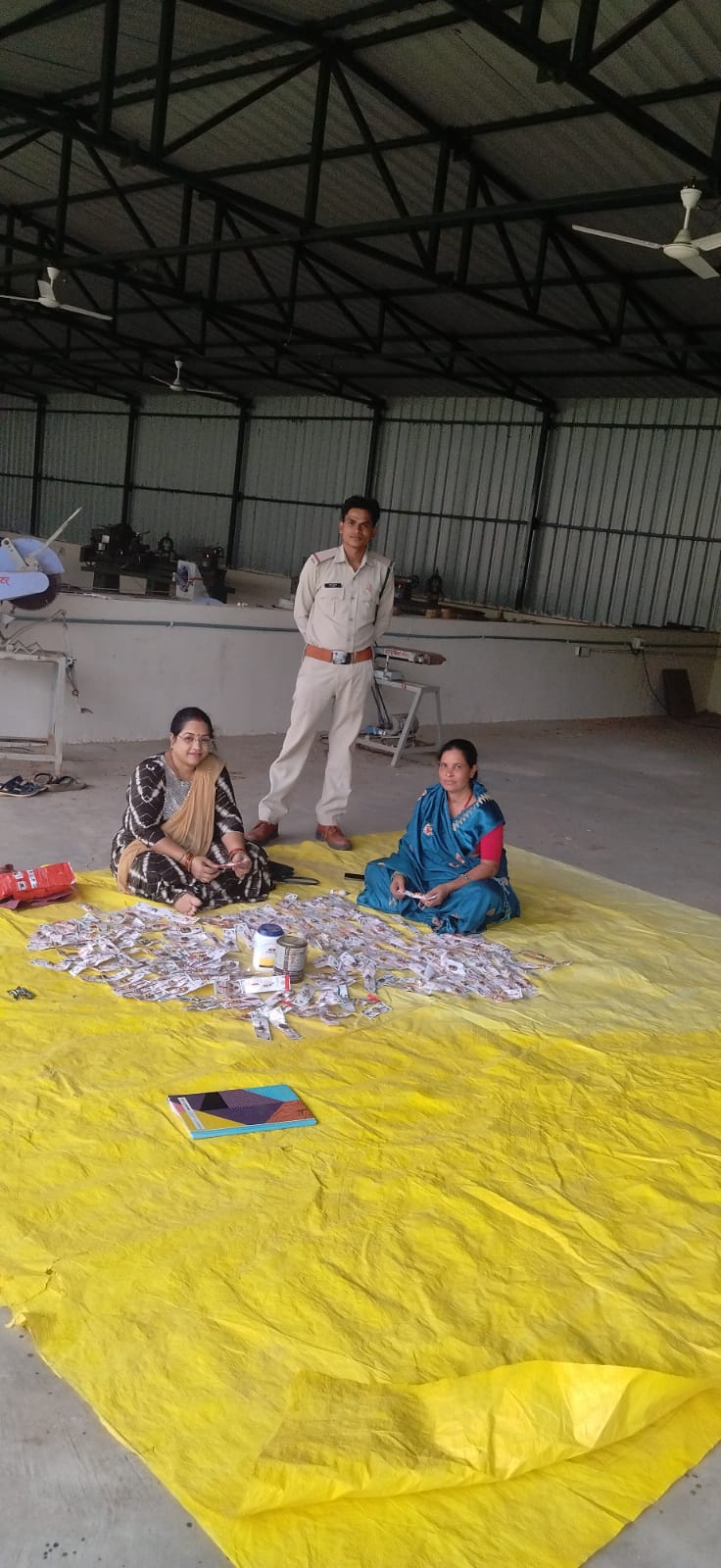 Chhindwara Unique Rakhi making