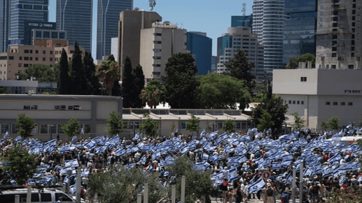 Israelis protest against overhaul plan