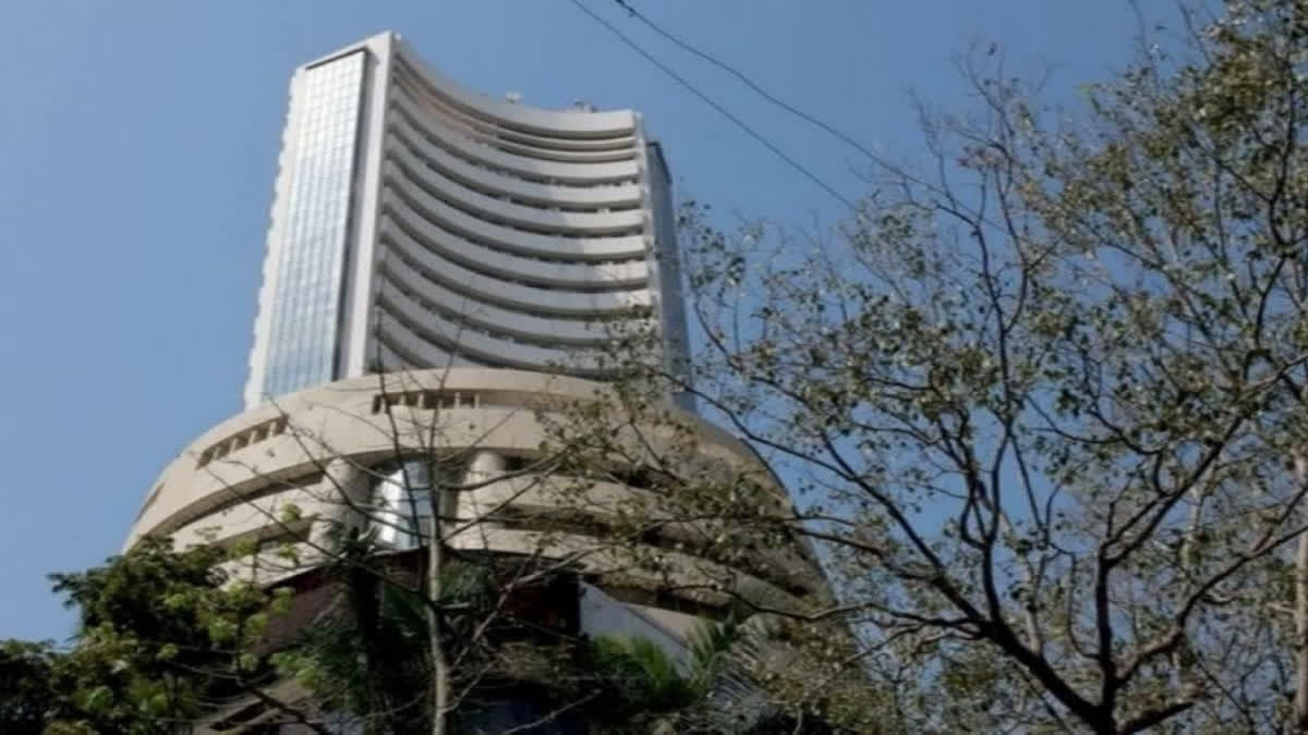 Sensex extends rally to 8th day; Nifty falls marginally after hitting record level