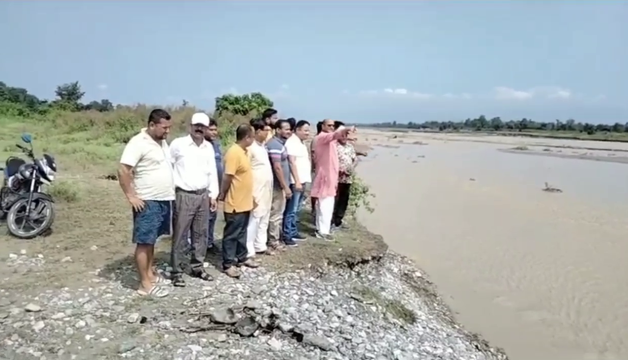 COngress inspected River Embankment