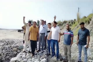 COngress inspected River Embankment