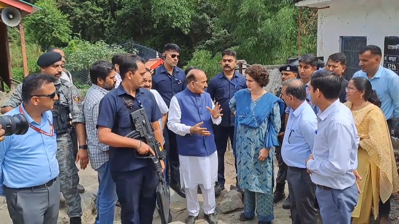 Priyanka gandhi In Mandi