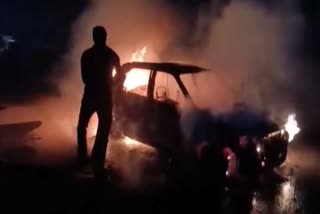 DEWAS CAR CAUGHT FIRE