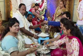 EDevotees Abhishekam To Ganesha With 2000kgs Sugar in Jagtial