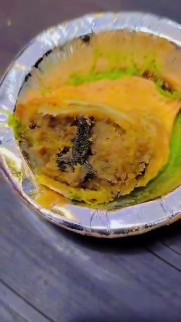 Frog's leg found in samosa of a famous sweet shop in Ghaziabad, UP