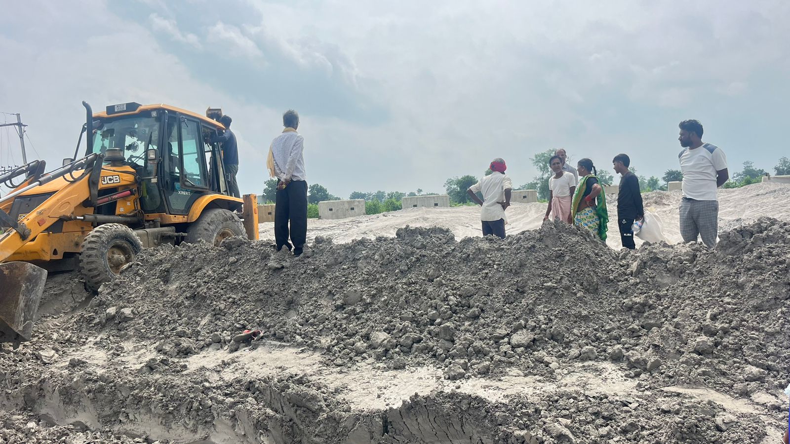 Khursodi Village woman buried Swamp