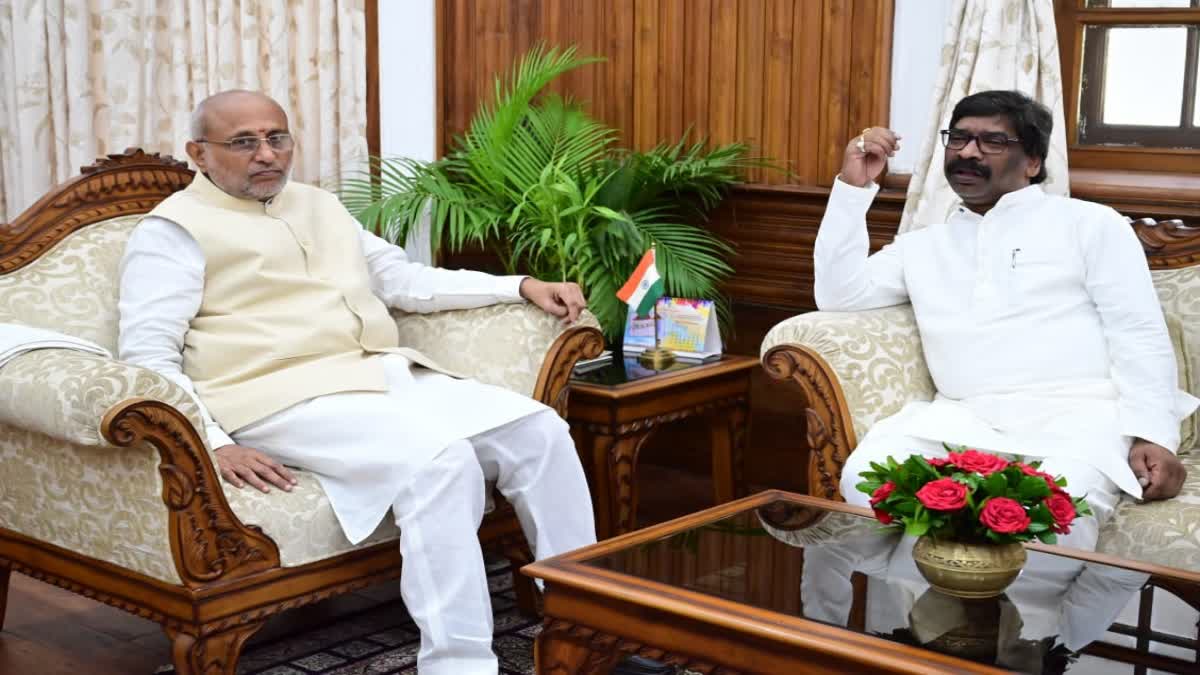 CM Hemant Soren met Governor CP Radhakrishnan in Ranchi