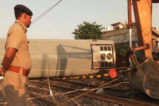 train derailment in Bihar
