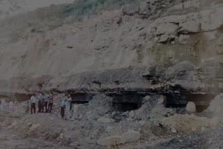 As many as three bodies were retrieved from the debris of the Narayankuri open pit mine collapse incident in Raniganj area of West Bengal in the early hours of Thursday.