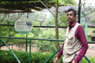 Veterinary Surgeon Jacob Alexander  Thiruvananthapuram Zoo  Famous Indian Veterinary Surgeon  How To Become A Veterinary Surgeon  Indian Forest Service New Vacancies  വെറ്ററിനറി സർജന്‍ ജേക്കബ് അലക്‌സാണ്ടർ  ജേക്കബ് അലക്‌സാണ്ടർ പടിയിറങ്ങുന്നു  എങ്ങനെ വെറ്ററിനറി സര്‍ജനാവാം  വനം വകുപ്പിലെ ഒഴിവുകള്‍  ഇന്ത്യയിലെ പ്രമുഖ വെറ്ററിനറി സര്‍ജന്മാര്‍