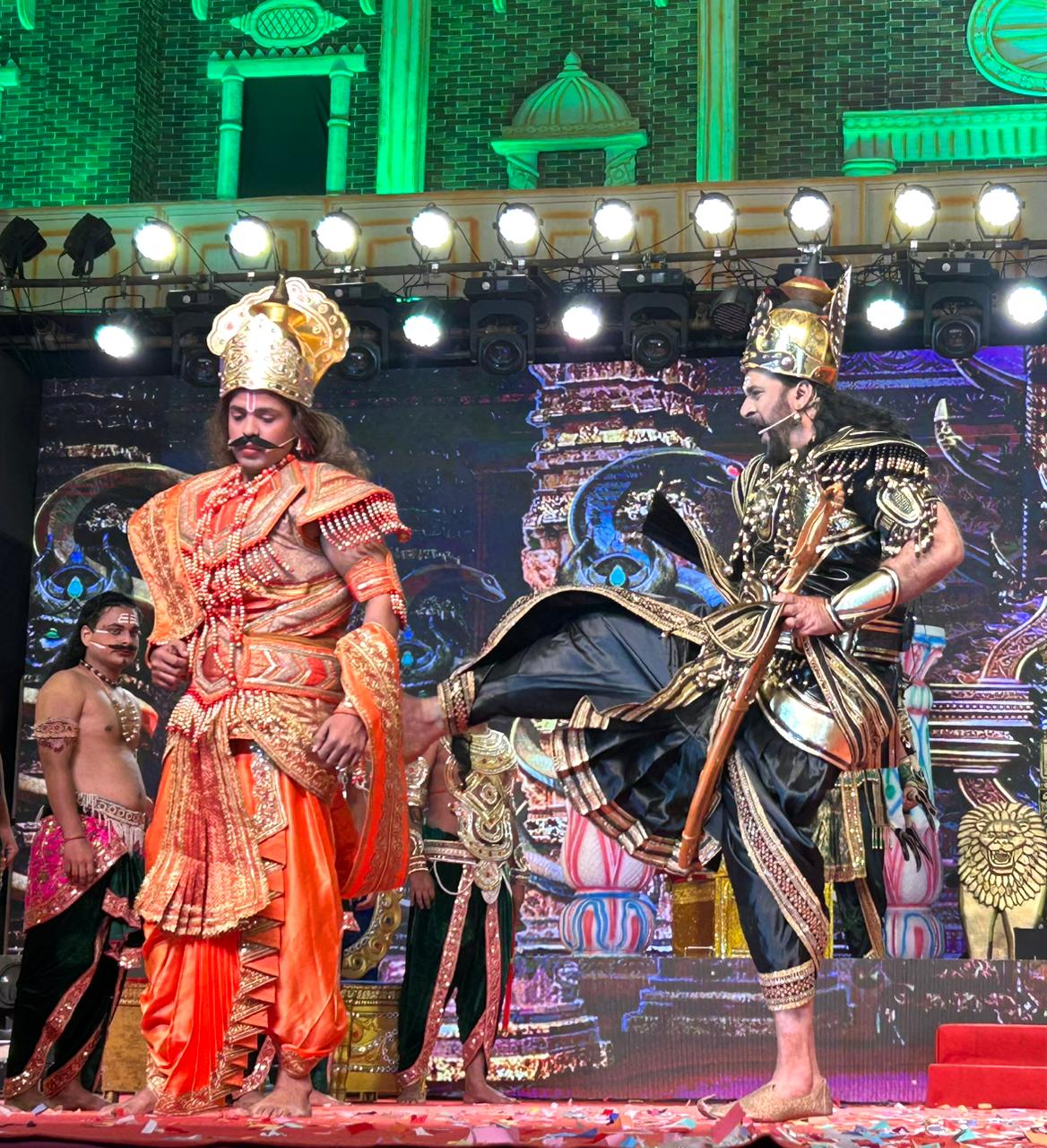 TV and Film Actor Shahbaz Khan brings alive Ravana role on stage