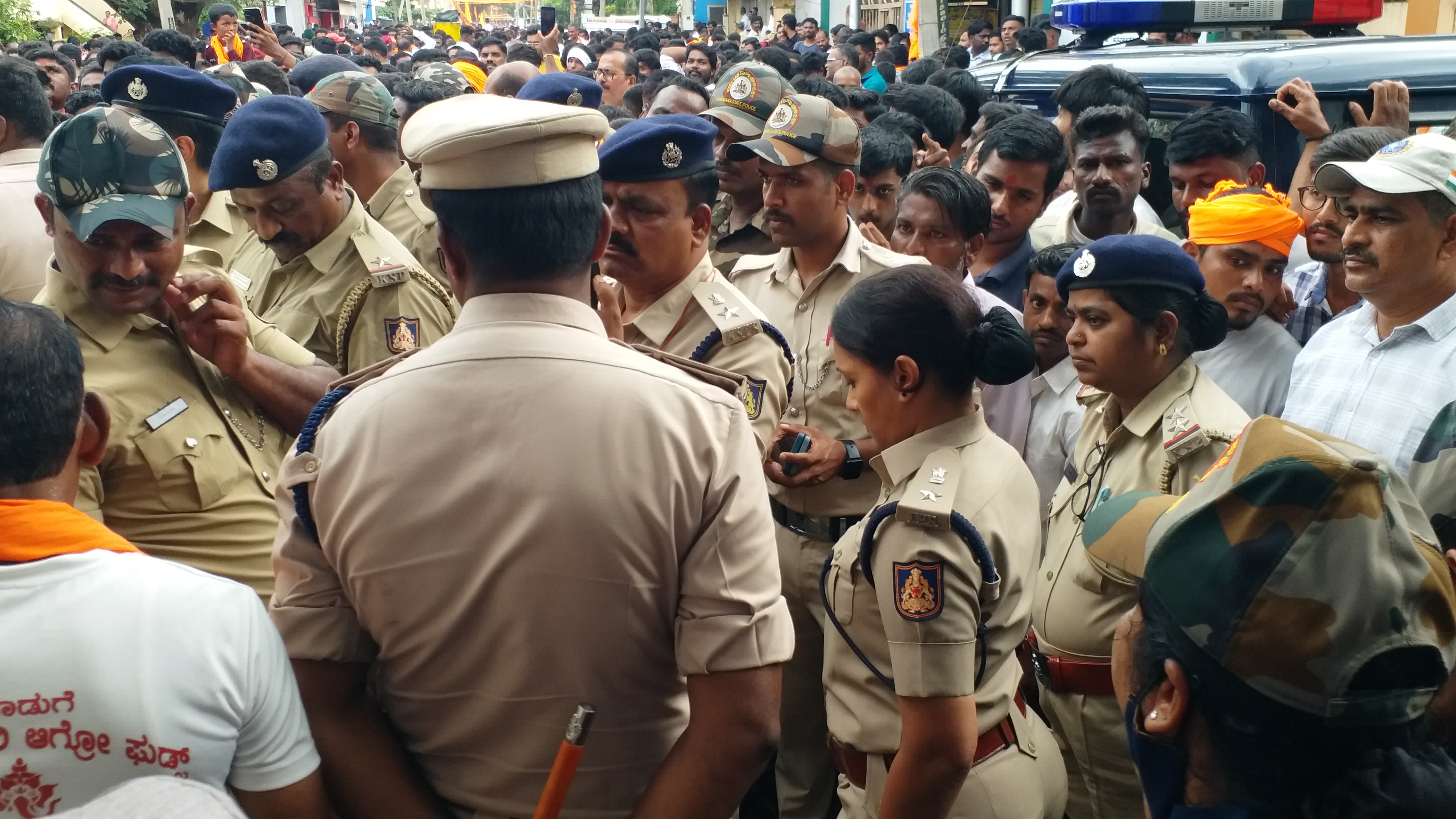 Dasara shobha yatra