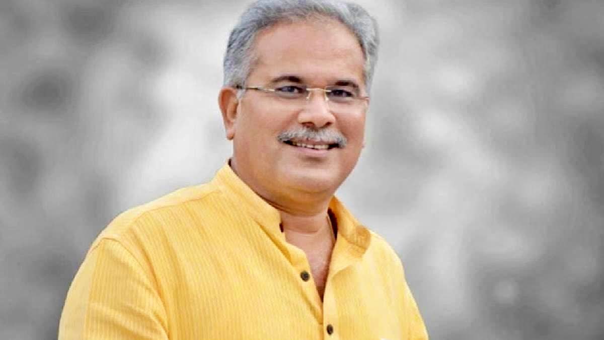 Etv Bharat Chhattisgarh CM Baghel  Chhattisgarh Gruha Lakshmi Yojana  സ്‌ത്രീകള്‍ക്ക് ധനസഹായം  ഛത്തീസ്‌ഗഡ് തെരഞ്ഞെടുപ്പ്  ഛത്തീസ്‌ഗഡിൽ രണ്ടാം ഘട്ട വോട്ടെടുപ്പ്  ഭൂപേഷ് ബാഗേൽ  ഛത്തീസ്‌ഗഡ് മഹ്താരി  ഛത്തീസ്‌ഗഡ് ഗൃഹ ലക്ഷ്‌മി യോജന