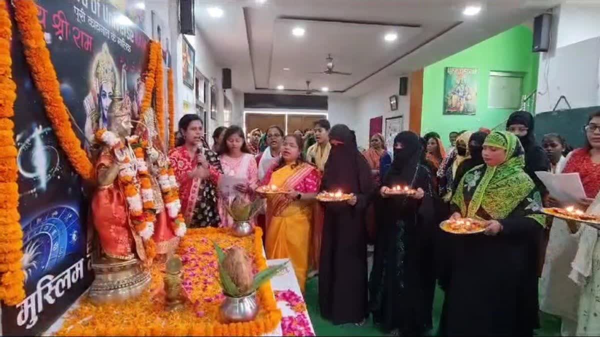Muslim women performed aarti in varanasi
