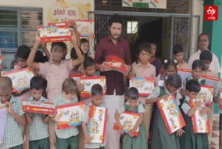 vijay makkal iyakkam members celebrate diwali with disabled students in pudukkottai