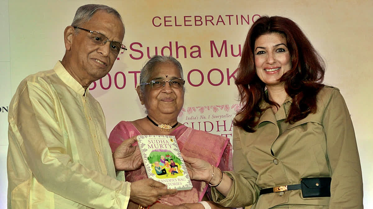 Rajya Sabha MP Sudha Murty, her husband and business tycoon Narayana Murthy with actress and writer Twinkle Khanna celebrate Murty's 300th book title Grandpa's Bag Of Stories